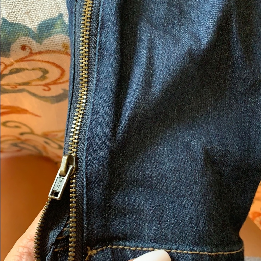 Jeans - Picture 4 of 4